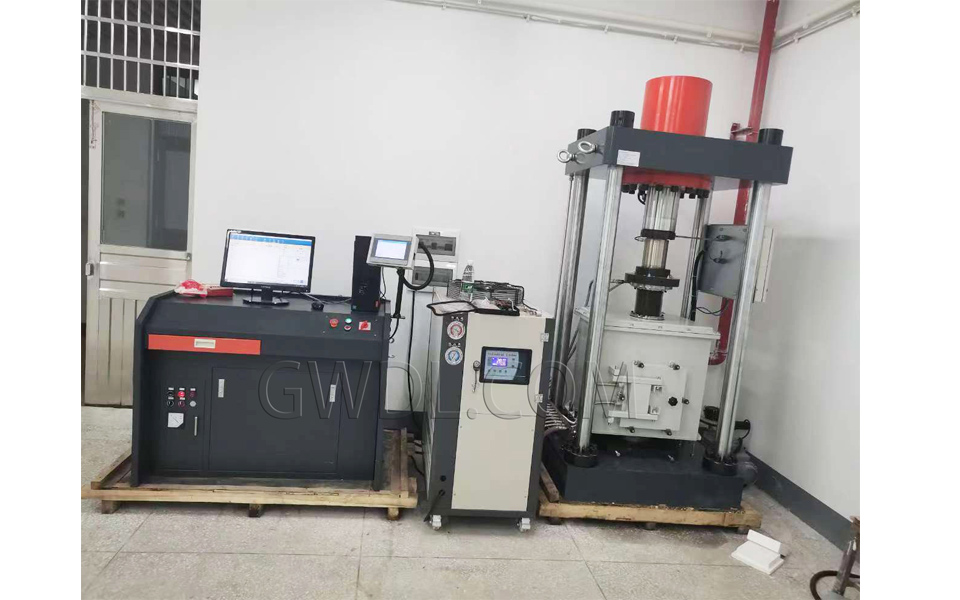 精准恒压真空气氛热压炉